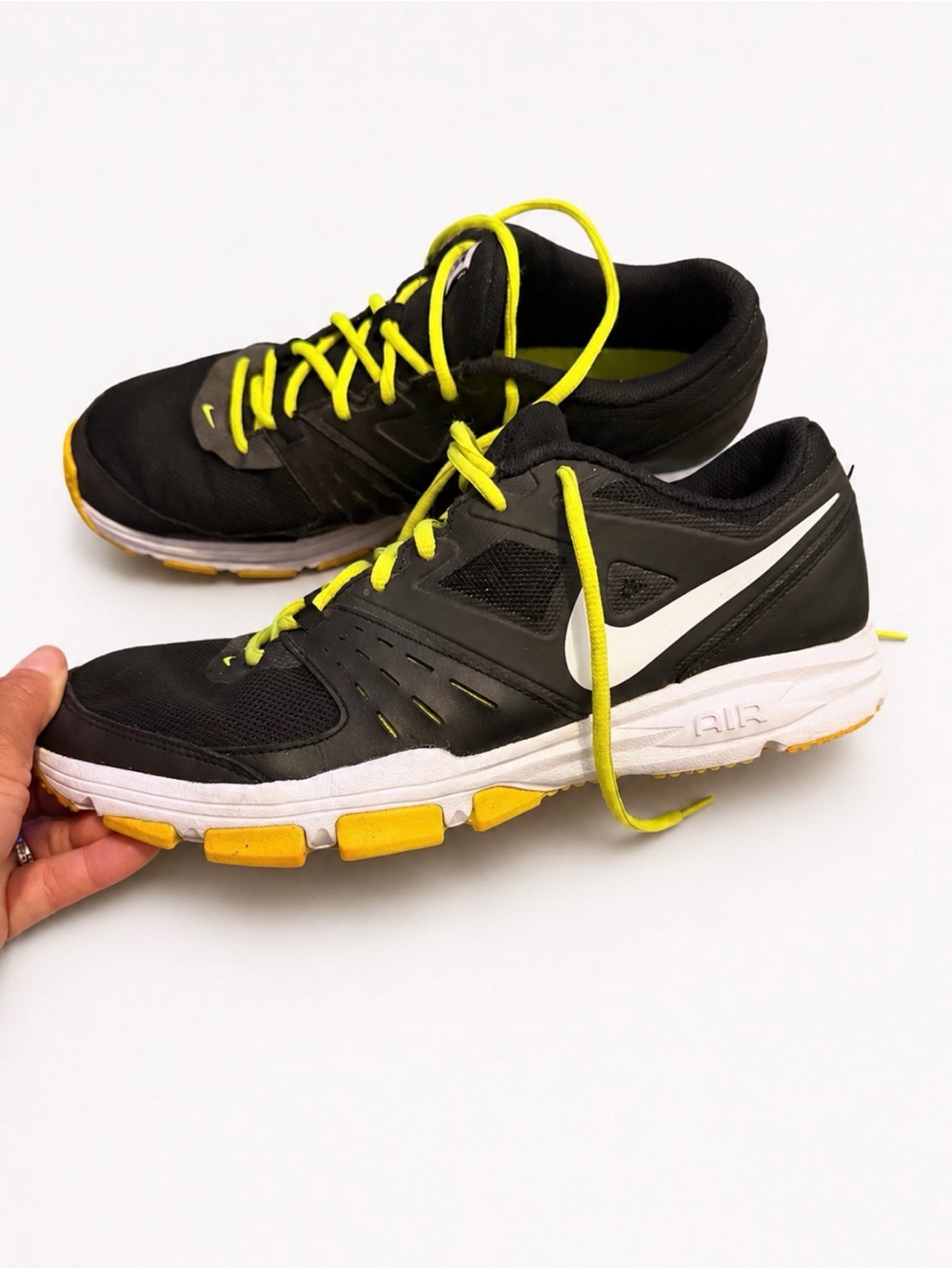 Nike Air TR Training Shoes Black Volt Yellow Men's Size 10.5 Athletic Sneakers 6